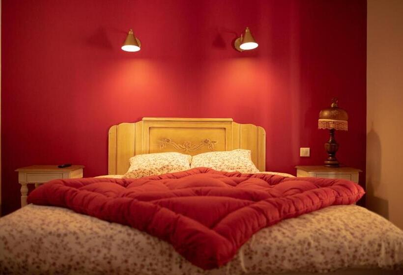 Bed and Breakfast Domaine Des Jammetous   Hotel And Yoga Retreat Center