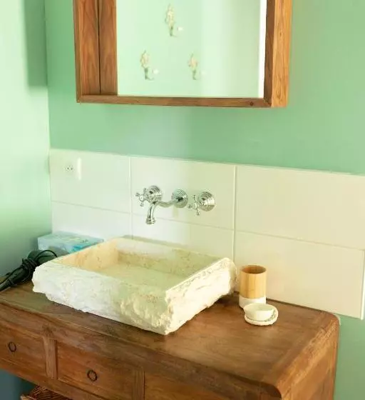 Aamiaismajoitus (B&B) Domaine Des Jammetous   Hotel And Yoga Retreat Center