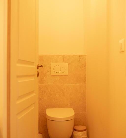 Bed and Breakfast Domaine Des Jammetous   Hotel And Yoga Retreat Center