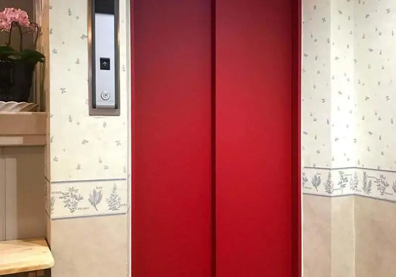E Hotel Warabi