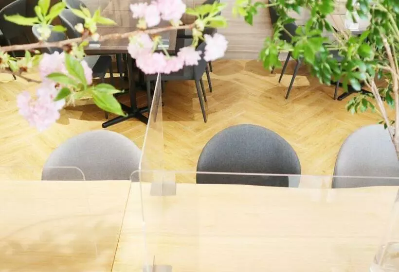 Hotelli Abest Grande Takatsuki