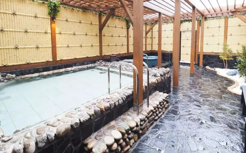 Hotelli Abest Grande Takatsuki