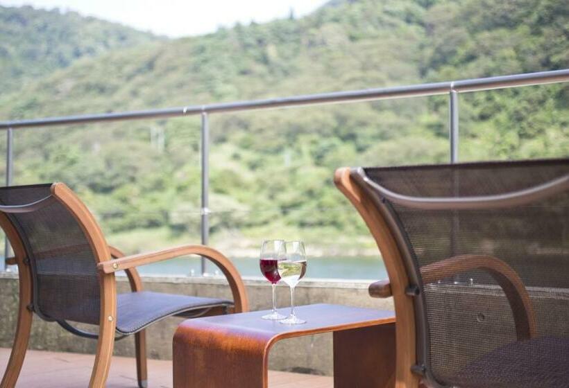 Отель Takamiya Ryokan Beni