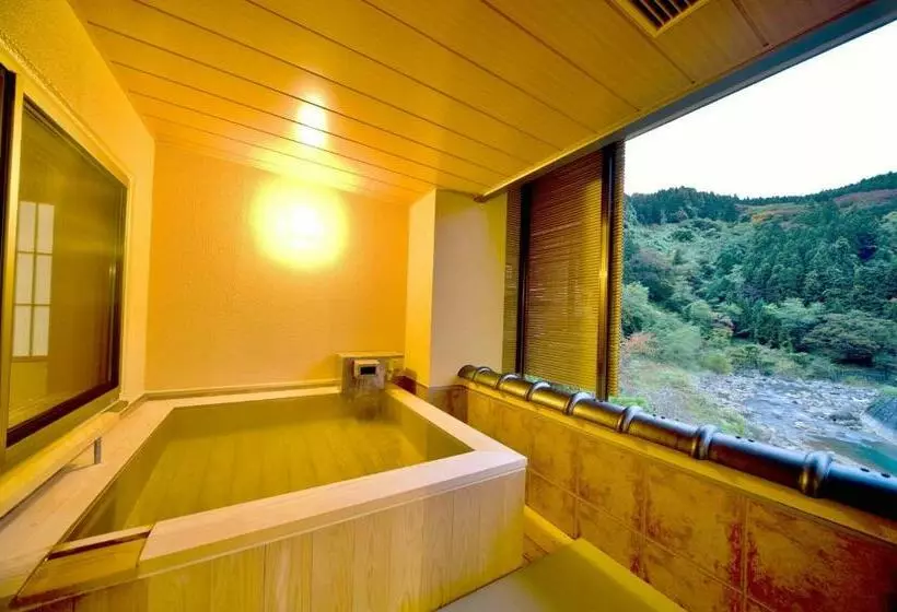 Hotelli Harumiya Ryokan