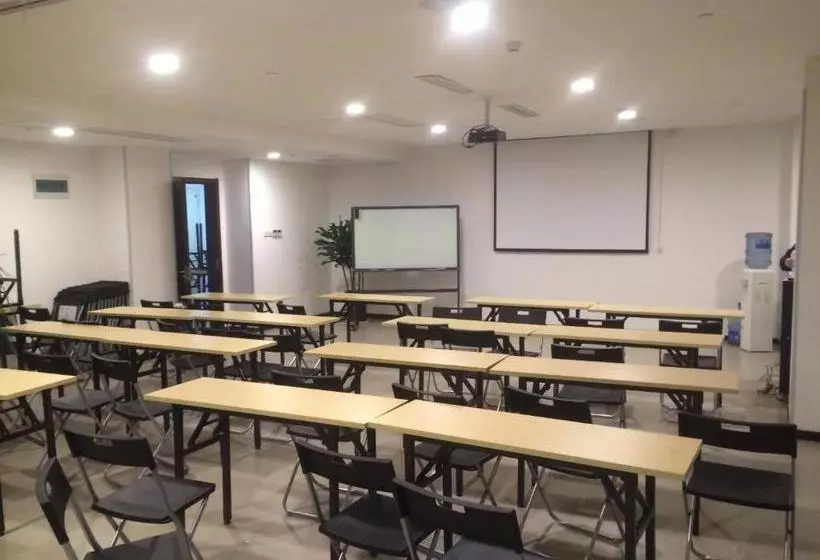 ホテル 7days Inn Zhenjiang Railway Station Wanda Plaza