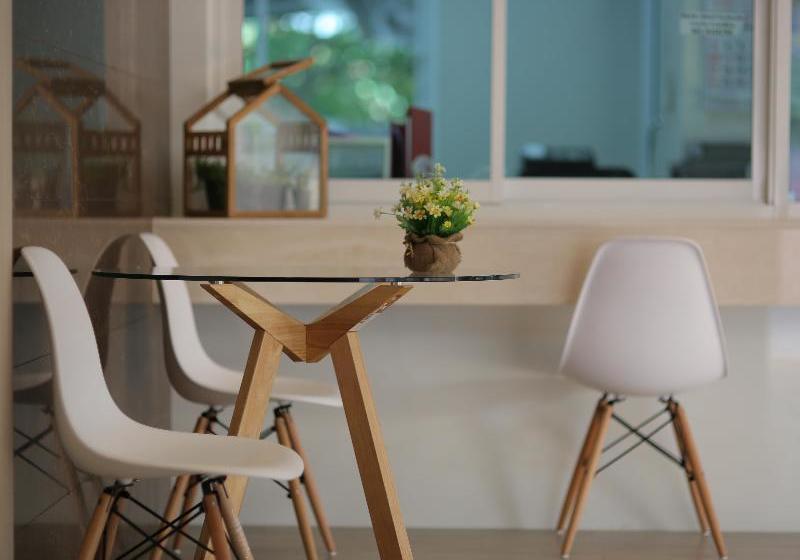 호텔 Central Place Angsila