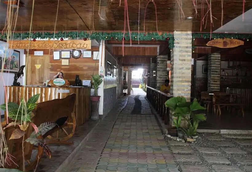 Aamiaismajoitus (B&B) Anda De Boracay White Sand Resort