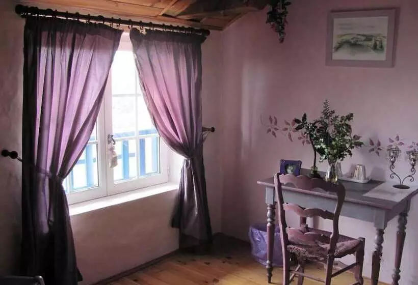 Aamiaismajoitus (B&B) Chambres D Hôtes Gelous