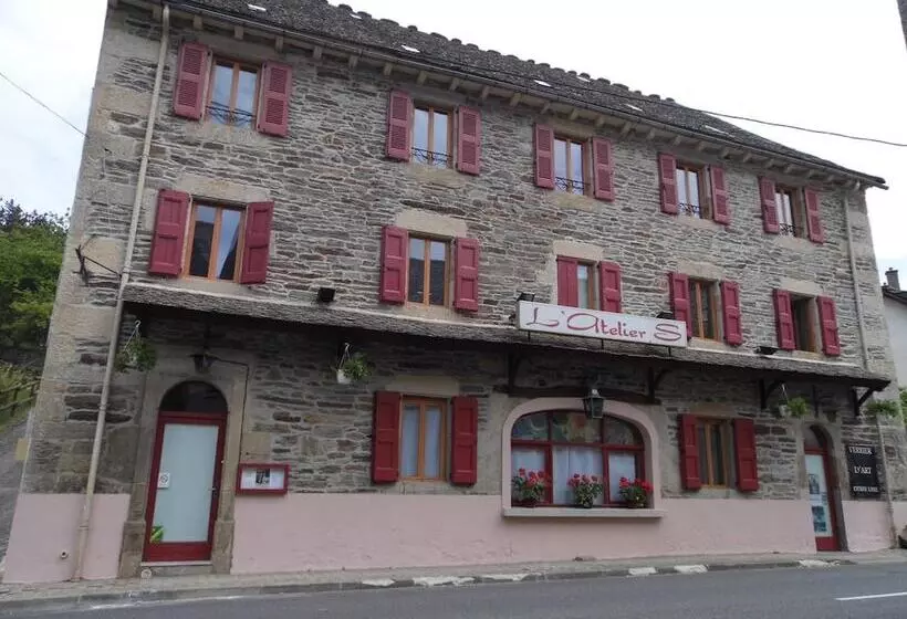 ベッドアンドブレックファースト L'atelier S