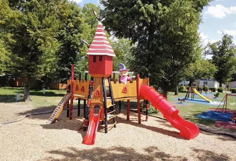 Hotelli Camping Le Parc De Paris