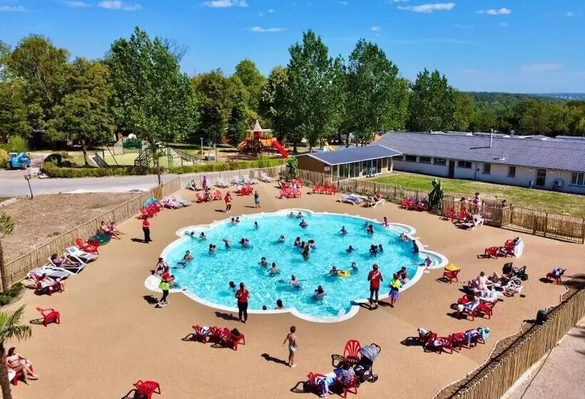 Hotelli Camping Le Parc De Paris