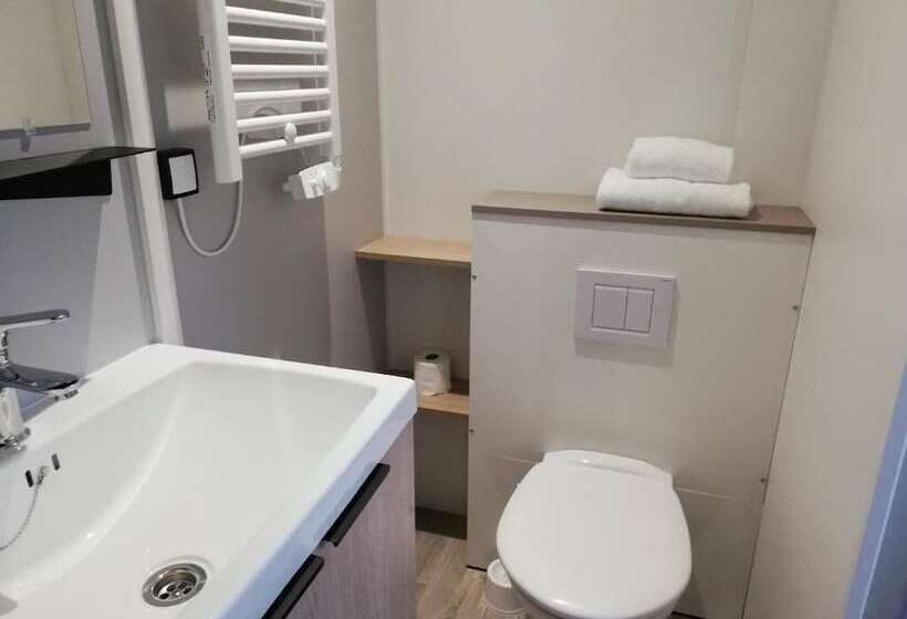 בית מלון כפרי Camping Le Parc De Paris