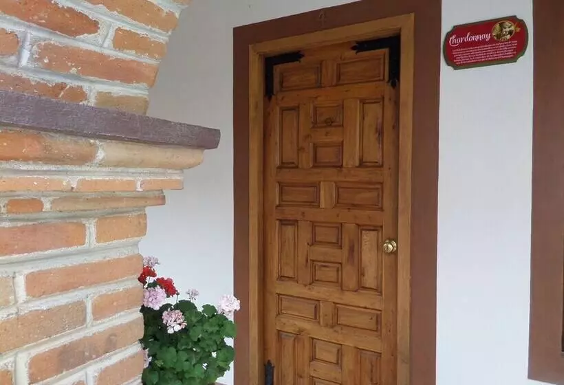 Hotelli Casa De Vino