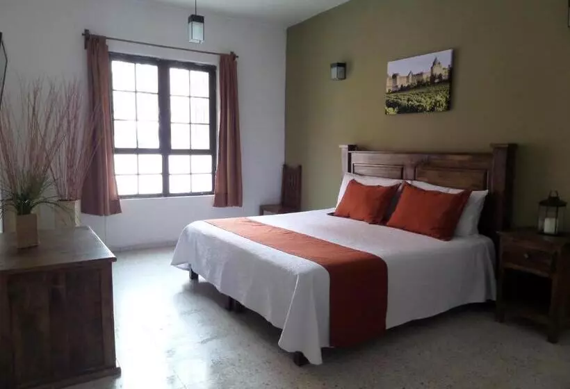 Hotelli Casa De Vino