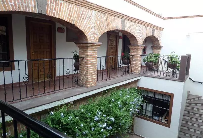 Hotelli Casa De Vino