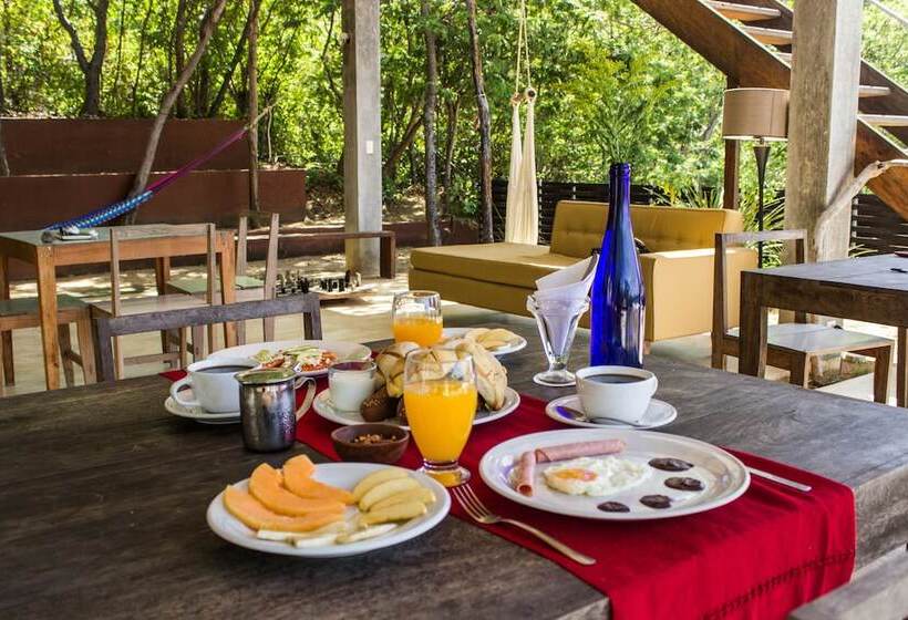 Отель Casa Mermejita