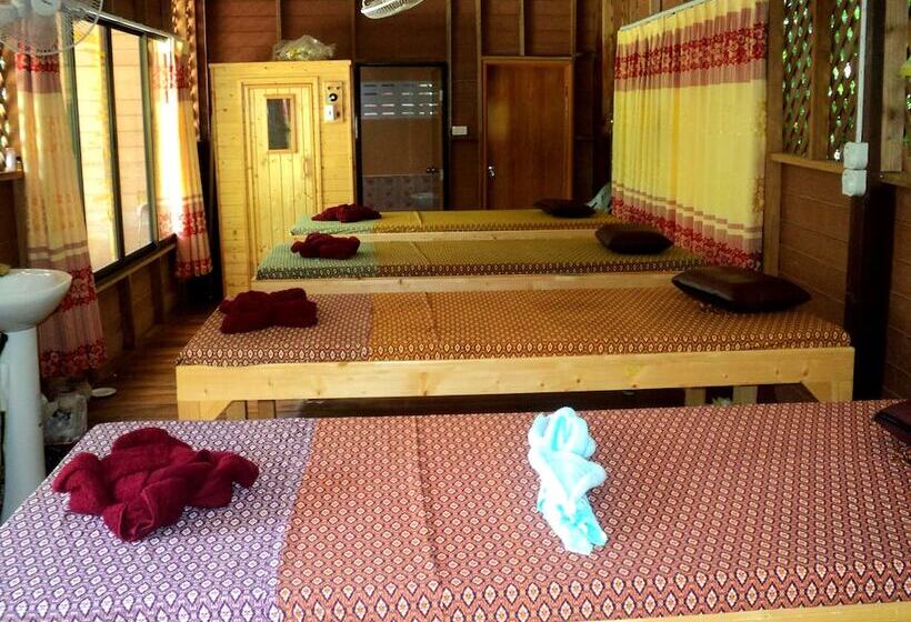 Отель Khao Sok Island Resort And Spa