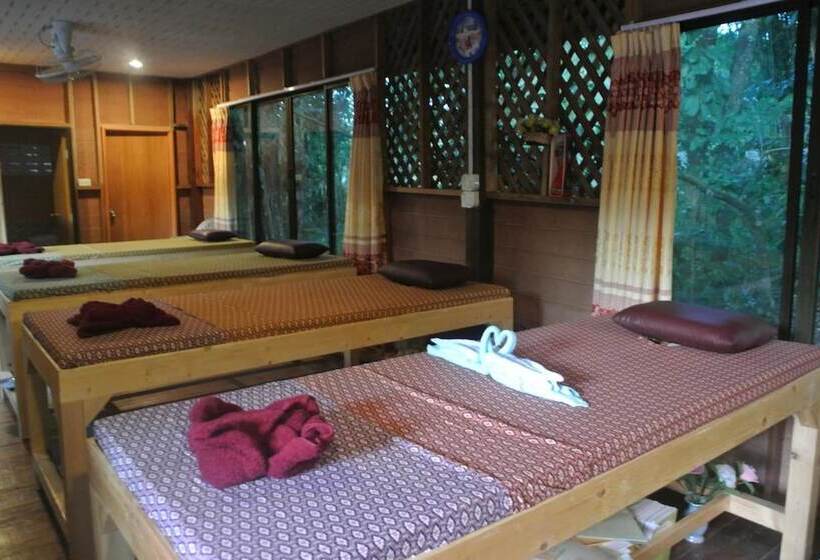 Отель Khao Sok Island Resort And Spa