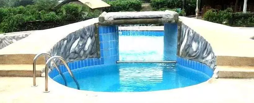 ホテル Rainforest Lodge