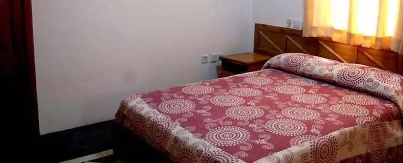 ホテル Rainforest Lodge