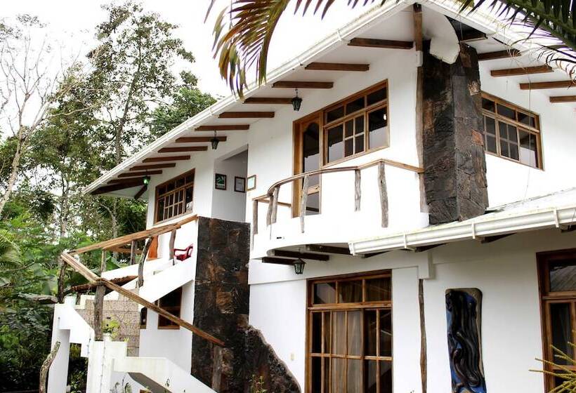 فندق Suymar Ecolodge Galapagos