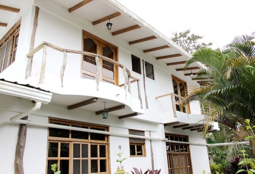 فندق Suymar Ecolodge Galapagos