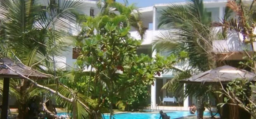 ホテル The White Haven