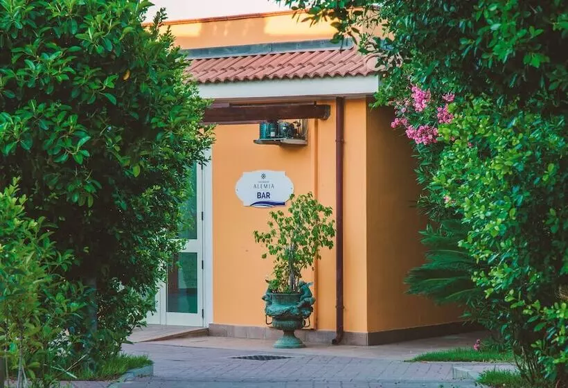 リゾートホテル Villaggio Alemia