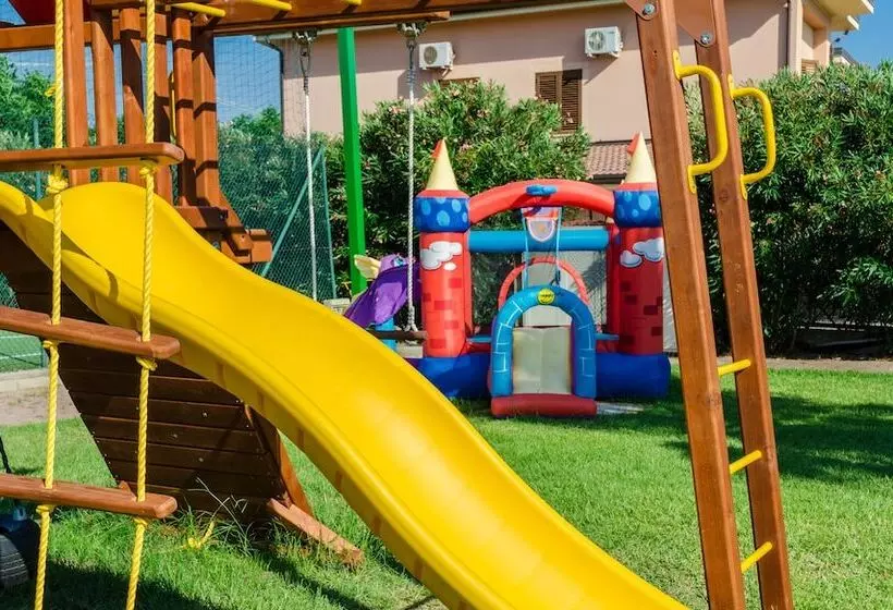 リゾートホテル Villaggio Alemia