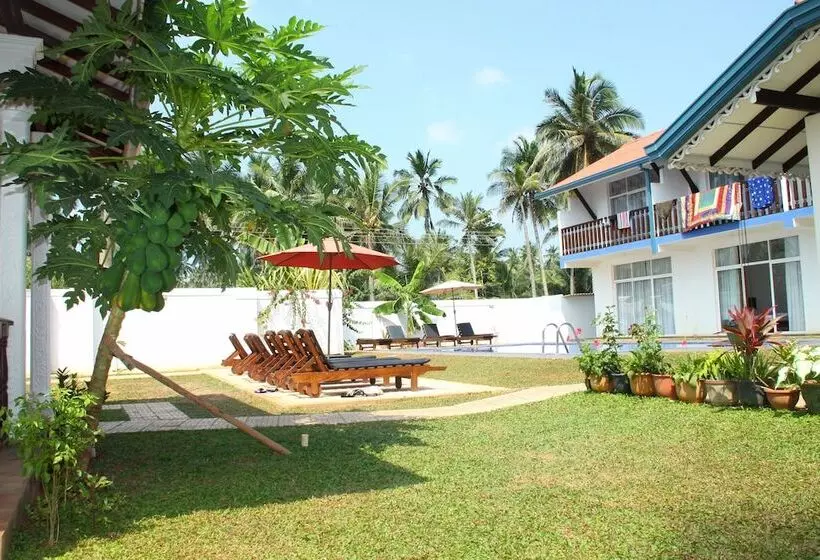 Sunset Beach Motel