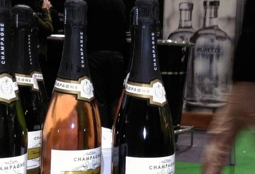 צימר Chez Lavergne Table D Hôtes