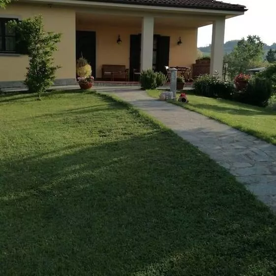 Aamiaismajoitus (B&B) La Casetta Di Lina