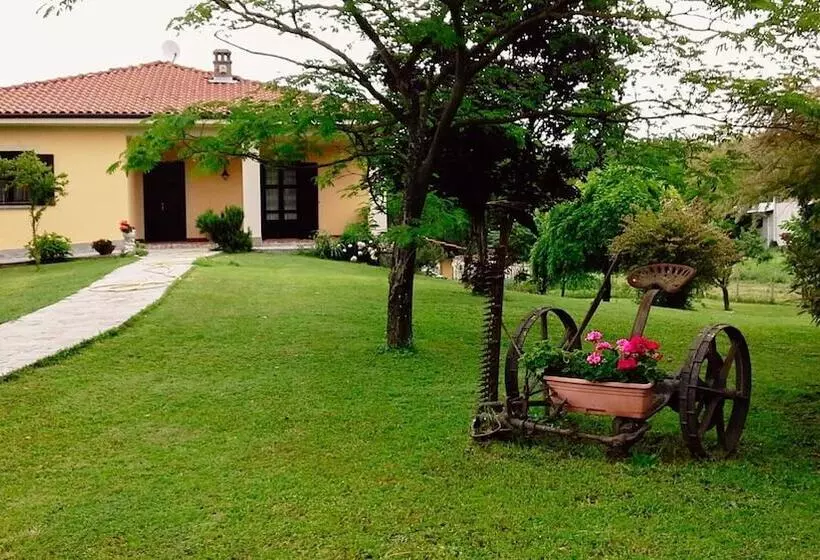 Aamiaismajoitus (B&B) La Casetta Di Lina