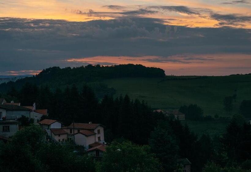 Château De Sainte Colombe Sur Gand