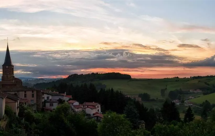 Château De Sainte Colombe Sur Gand