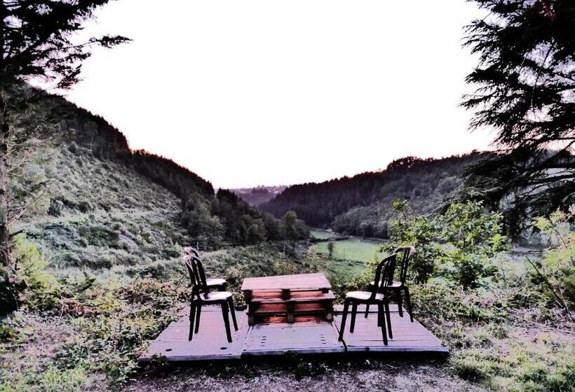 Château De Sainte Colombe Sur Gand