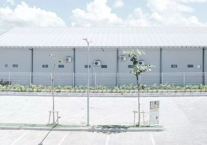 Front One Hotel Pamekasan Madura