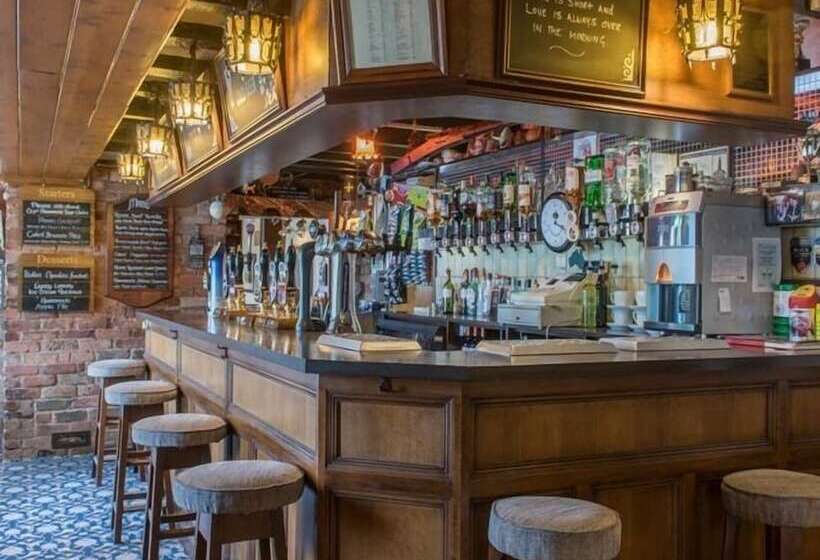 여관 The Olde Peculiar