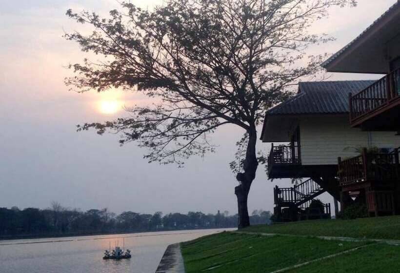 בית מלון כפרי Bungchawak Resort