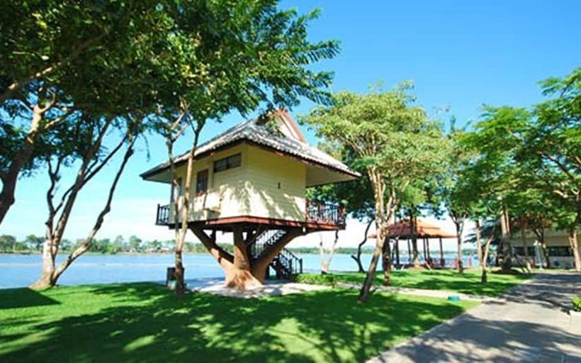 בית מלון כפרי Bungchawak Resort