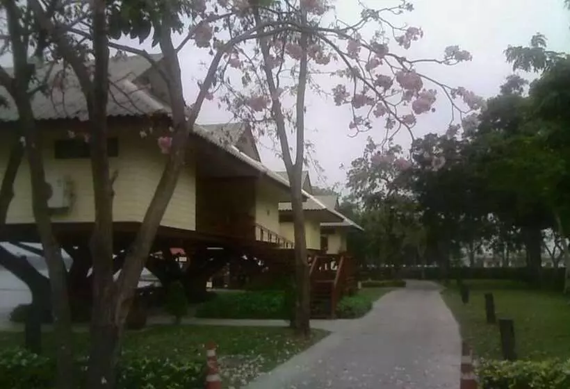 ホテル Bungchawak Resort