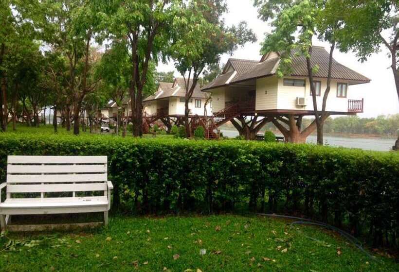 בית מלון כפרי Bungchawak Resort