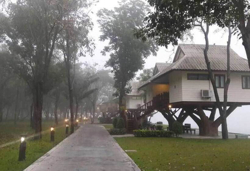 בית מלון כפרי Bungchawak Resort