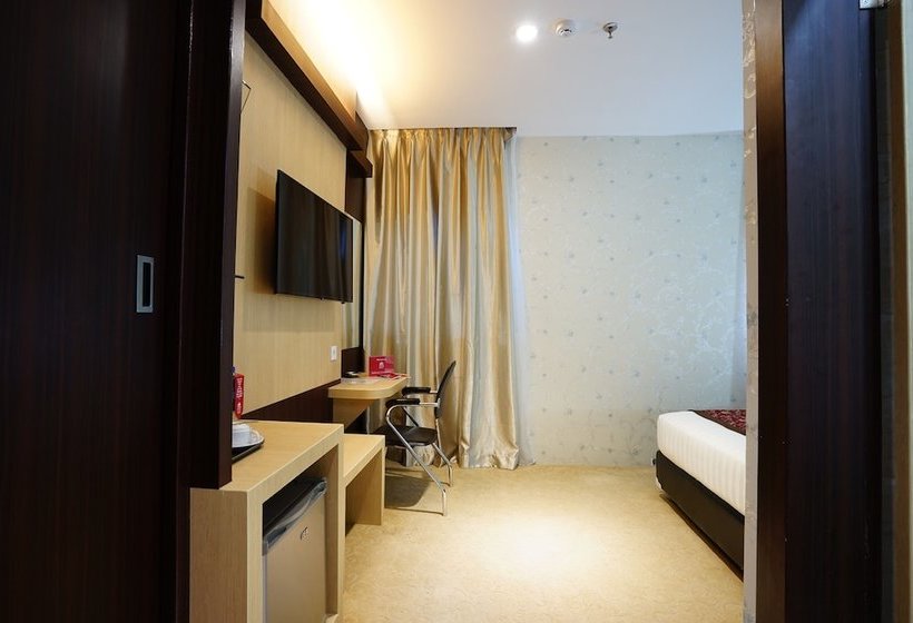 Отель Cardinal Lucky Star