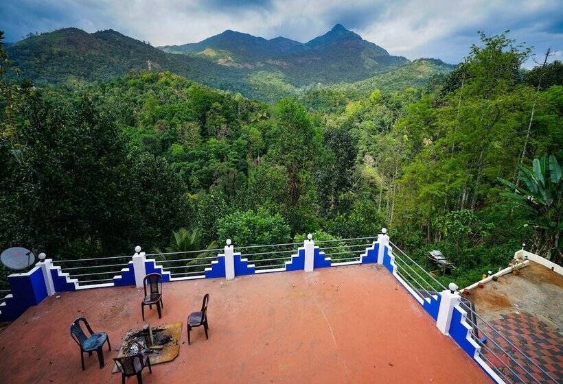 בית מלון כפרי Indeevara Resort Munnar