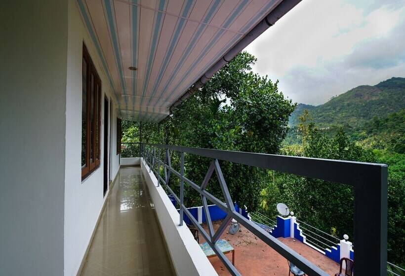 בית מלון כפרי Indeevara Resort Munnar