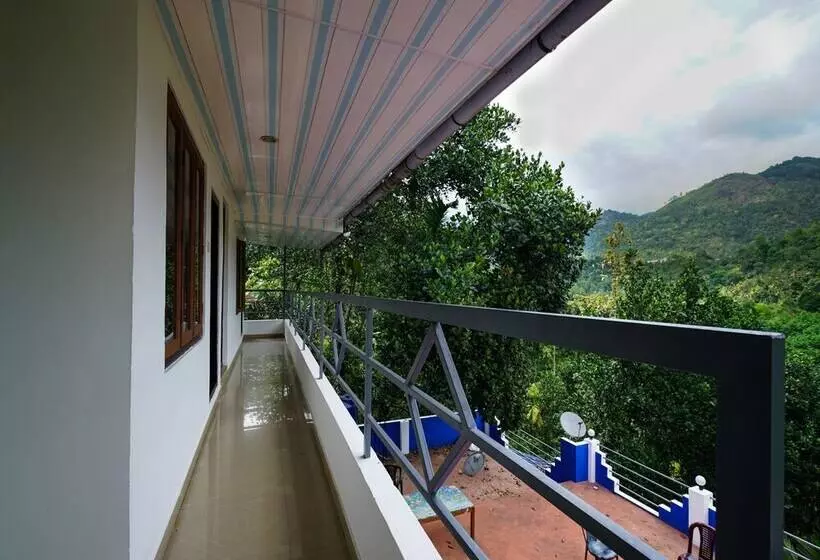 ホテル Indeevara Resort Munnar