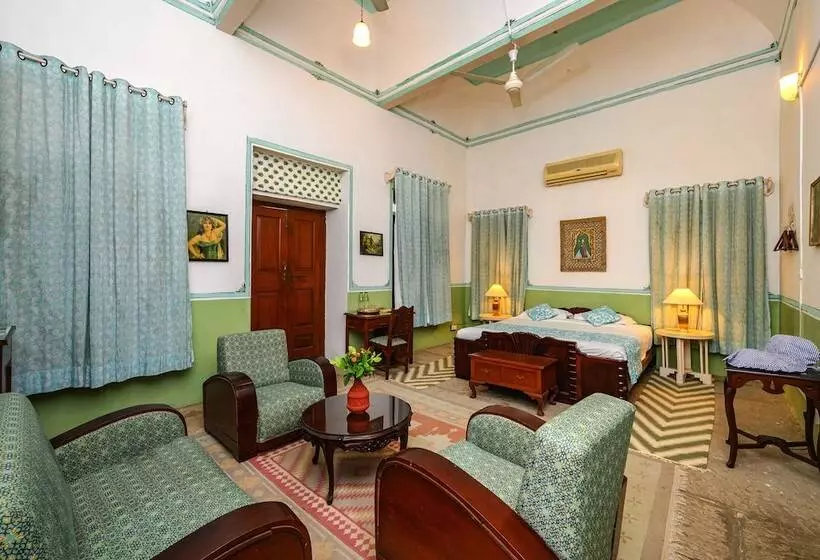 ホテル Neemrana S Piramal Haveli