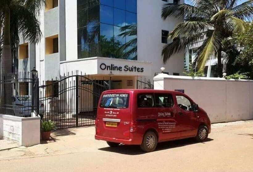 فندق Shanthiniketan Online Suites