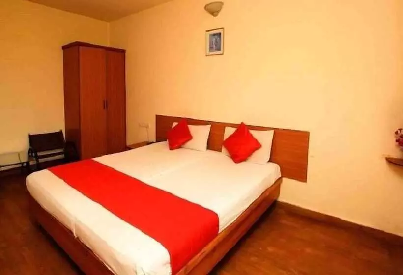 Hotelli Shanthiniketan   Online Suites